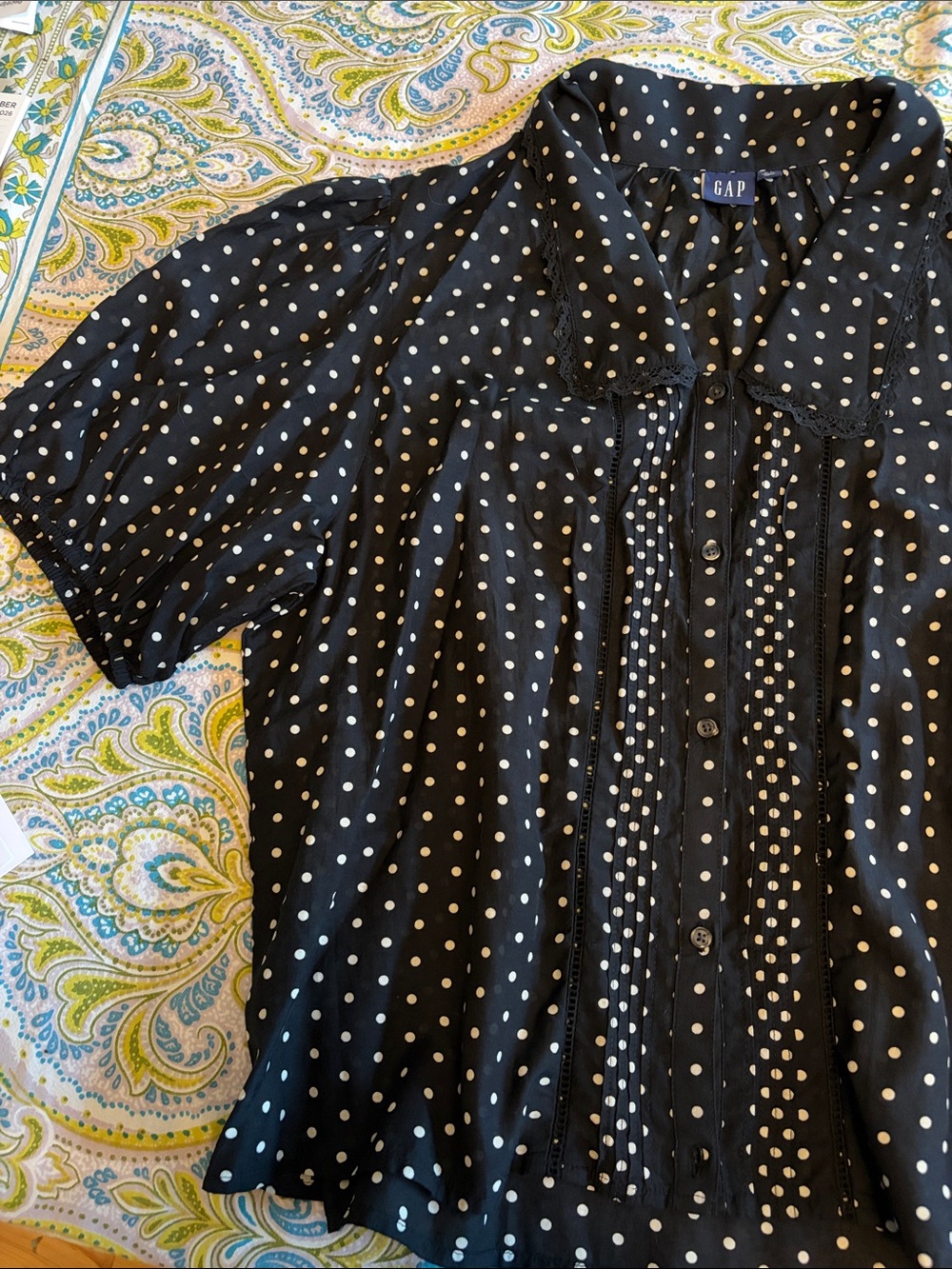 GAP Black and White Polka Dot Button-Down Blouse - Picture 2 of 6